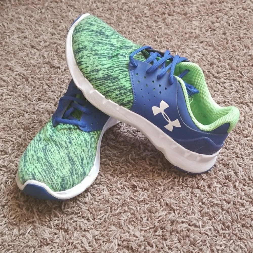 Boys under armour shoes